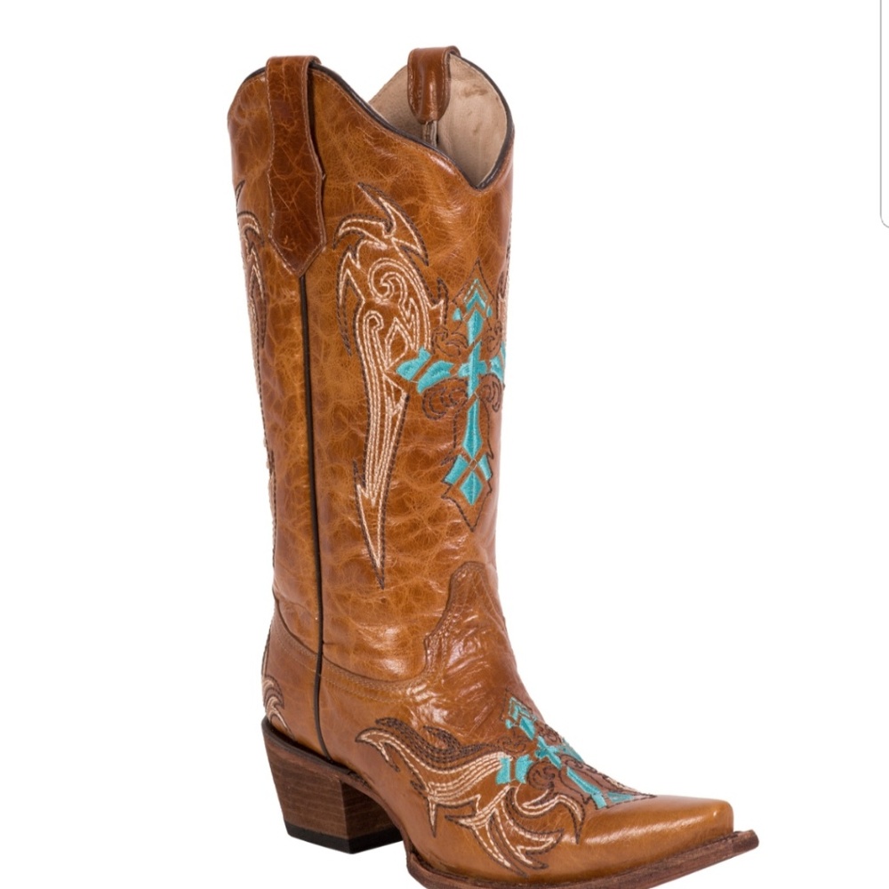 Corral/Circle G Leather Wing & Cross Cowboy boots